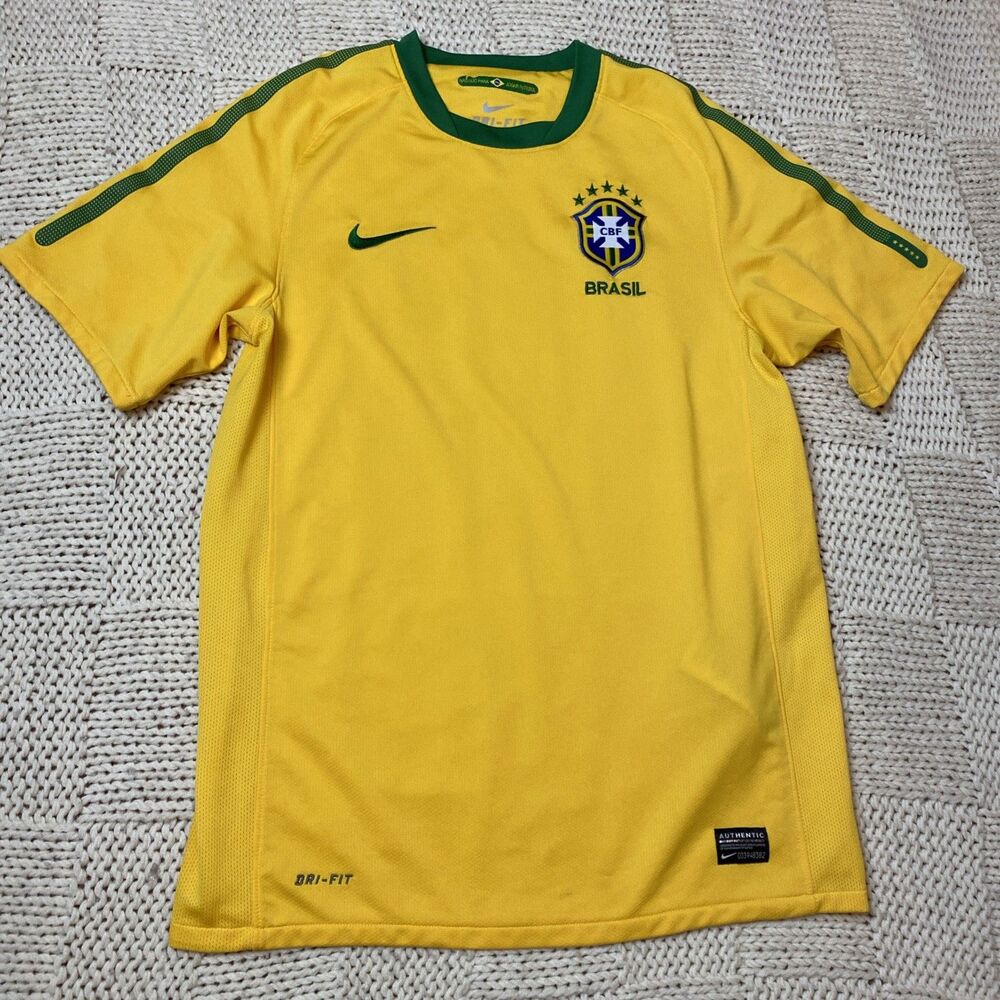Nike Men S Brazil Home Jersey Yellow Green 2010/11 National Team World Cup